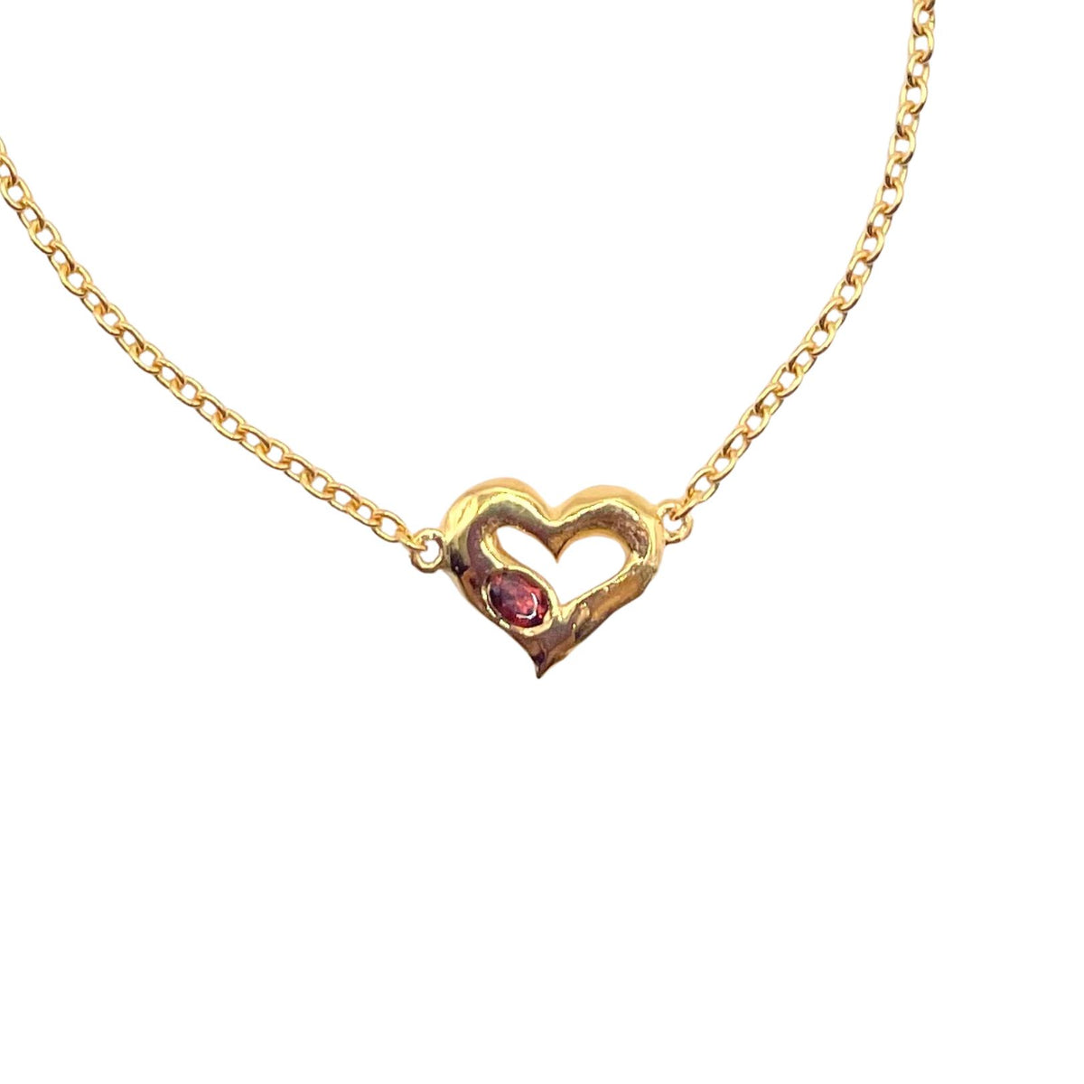 Closeup Gold Garnet Heart Bracelet by Amy Delson