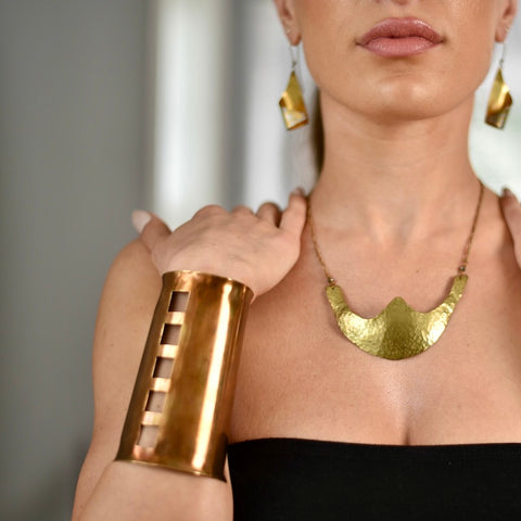 Model wearing aMy Delson Gold plated cuff