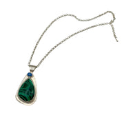 Malachite pendant Amy Delson 