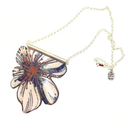 enamel flower necklace
